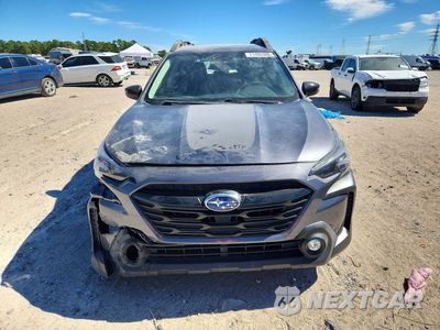 Piąte zdjęcie samochodu w środku: 2024 SUBARU OUTBACK ONYX EDITION VIN:4S4BTALC9R3256821 - miniatura