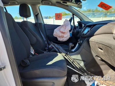 Zdjęcie 7 z 13 samochodu: 2020 CHEVROLET TRAX LS VIN:3GNCJKSB7LL162338 - miniatura