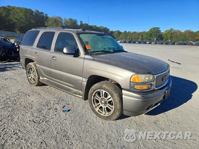 Czwarte zdjęcie samochodu z boku: 2005 GMC YUKON DENALI VIN:1GKEK63U65J153389 - miniatura