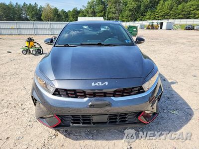 Piąte zdjęcie samochodu w środku: 2023 KIA FORTE GT LINE VIN:3KPF54ADXPE562879 - miniatura