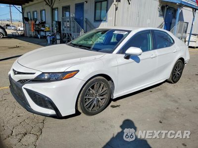 2022 TOYOTA CAMRY SE 4T1G11AK5NU639942 - główne zdjęcie licytacji z USA - miniatura