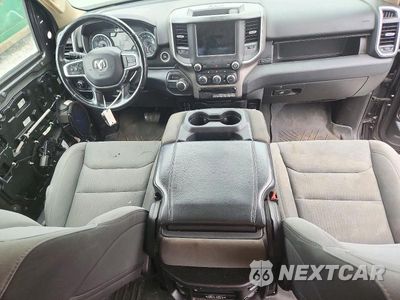 Zdjęcie 8 z 12 samochodu: 2020 RAM 1500 BIG HORN/LONE STAR VIN:1C6RREFT5LN361413 - miniatura