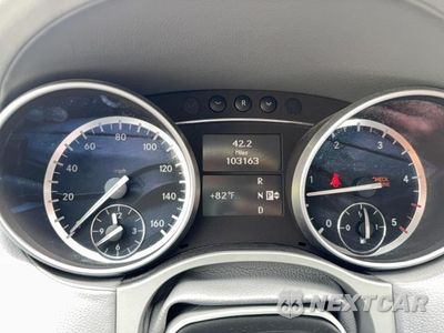 Zdjęcie 8 z 10 samochodu: 2012 MERCEDES-BENZ GL 350 BLUETEC VIN:4JGBF2FE7CA797511 - miniatura