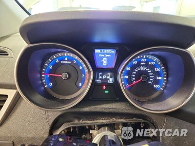 Zdjęcie 9 z 12 samochodu: 2013 HYUNDAI ELANTRA GT BASE VIN:KMHD35LE5DU103132 - miniatura