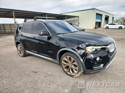 Czwarte zdjęcie samochodu z boku: 2017 BMW X3 XDRIVE28I VIN:5UXWX9C56H0D98376 - miniatura