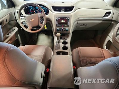 Zdjęcie 8 z 13 samochodu: 2017 CHEVROLET TRAVERSE LS VIN:1GNKRFED3HJ176356 - miniatura