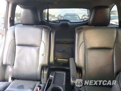 Zdjęcie 10 z 14 samochodu: 2018 TOYOTA HIGHLANDER LIMITED PLATINUM VIN:5TDYZRFH2JS258528 - miniatura