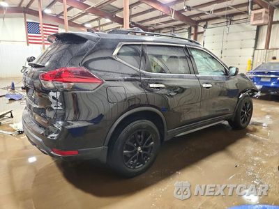 Trzecie zdjęcie samochodu z tyłu: 2018 NISSAN ROGUE SV VIN:5N1AT2MV1JC827479 - miniatura