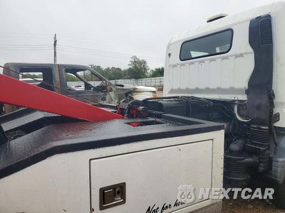 Zdjęcie 10 z 12 samochodu: 2007 STERLING TRUCK MITSUBISHI CHASSIS COE 40 VIN:JLSBBD1S77K016505 - miniatura