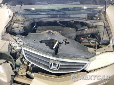 Zdjęcie 12 z 13 samochodu: 2004 HONDA ODYSSEY EX VIN:5FNRL18644B057418 - miniatura