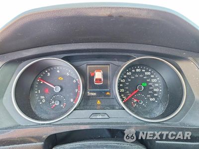Zdjęcie 9 z 13 samochodu: 2019 VOLKSWAGEN TIGUAN SE VIN:3VV2B7AX8KM160331 - miniatura