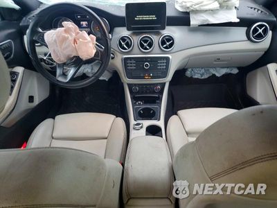 Zdjęcie 8 z 14 samochodu: 2017 MERCEDES-BENZ GLA 250 VIN:WDCTG4EB0HJ281579 - miniatura