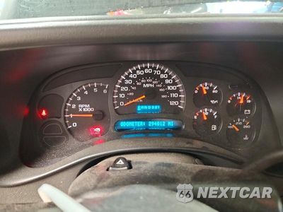 Zdjęcie 9 z 13 samochodu: 2003 CHEVROLET SUBURBAN K1500 VIN:3GNFK16Z23G280575 - miniatura