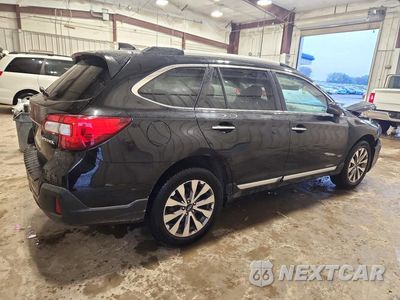 Trzecie zdjęcie samochodu z tyłu: 2019 SUBARU OUTBACK TOURING VIN:4S4BSATC5K3264519 - miniatura