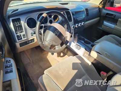 Zdjęcie 8 z 13 samochodu: 2008 TOYOTA SEQUOIA SR5 VIN:5TDBY64AX8S005447 - miniatura