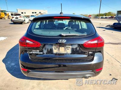 Zdjęcie 6 z 12 samochodu: 2017 KIA FORTE EX VIN:KNAFX5A88H5707091 - miniatura