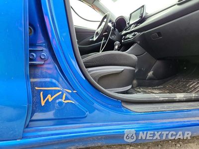 Zdjęcie 12 z 13 samochodu: 2014 HYUNDAI ELANTRA LIMITED VIN:5NPDH4AE3EH492514 - miniatura