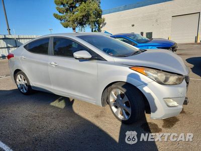 Czwarte zdjęcie samochodu z boku: 2012 HYUNDAI ELANTRA LIMITED VIN:KMHDH4AE0CU196817 - miniatura
