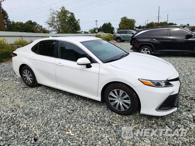 Czwarte zdjęcie samochodu z boku: 2023 TOYOTA CAMRY LE VIN:4T1C31AK3PU610368 - miniatura