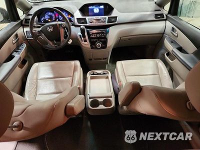 Zdjęcie 8 z 14 samochodu: 2012 HONDA ODYSSEY EXL VIN:5FNRL5H61CB078748 - miniatura