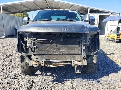Piąte zdjęcie samochodu w środku: 2019 FORD F250 SUPER DUTY VIN:1FT7W2BT1KEF39801 - miniatura