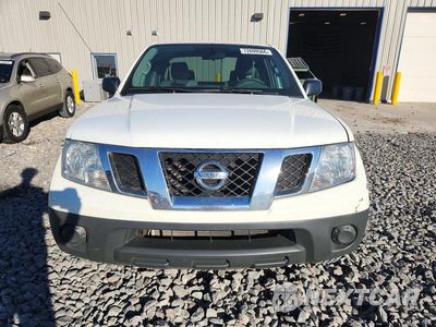 Piąte zdjęcie samochodu w środku: 2016 NISSAN FRONTIER S VIN:1N6BD0CT8GN771464 - miniatura