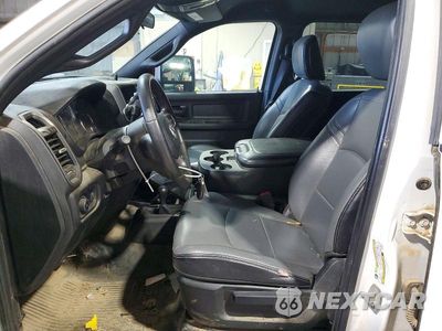 Zdjęcie 7 z 12 samochodu: 2023 RAM 2500 TRADESMAN VIN:3C6UR5HL3PG538627 - miniatura