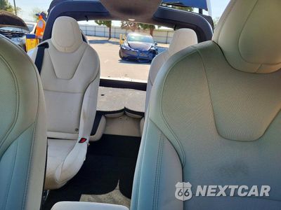 Zdjęcie 10 z 14 samochodu: 2022 TESLA MODEL X VIN:7SAXCBE55NF362021 - miniatura