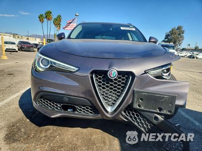 Piąte zdjęcie samochodu w środku: 2018 ALFA ROMEO STELVIO VIN:ZASFAKAN0J7B68847 - miniatura