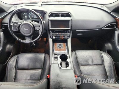 Zdjęcie 8 z 13 samochodu: 2017 JAGUAR F-PACE PRESTIGE VIN:SADCK2BV3HA491217 - miniatura