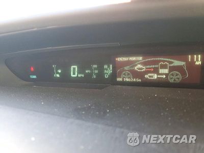 Zdjęcie 9 z 12 samochodu: 2010 TOYOTA PRIUS III VIN:JTDKN3DU1A0116611 - miniatura