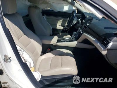 Zdjęcie 7 z 12 samochodu: 2019 HONDA ACCORD EXL VIN:1HGCV1F5XKA073236 - miniatura