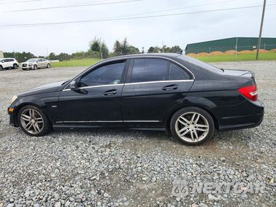 Drugie zdjęcie samochodu z przodu: 2012 MERCEDES-BENZ C 250 VIN:WDDGF4HB5CR215521 - miniatura