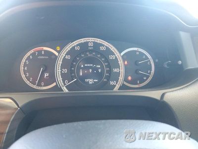 Zdjęcie 9 z 12 samochodu: 2017 HONDA ACCORD TOURING VIN:1HGCR3F99HA018000 - miniatura