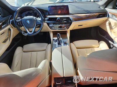 Zdjęcie 8 z 12 samochodu: 2018 BMW 530 I VIN:WBAJA5C50JWA57223 - miniatura