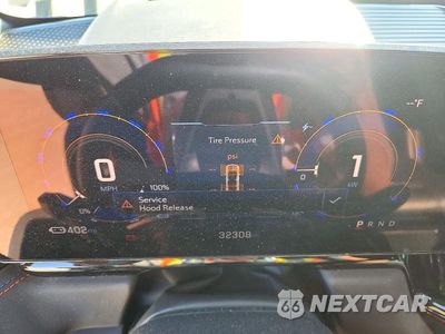 Zdjęcie 9 z 13 samochodu: 2024 CHEVROLET SILVERADO RST VIN:1GC40ZEL4RU303328 - miniatura