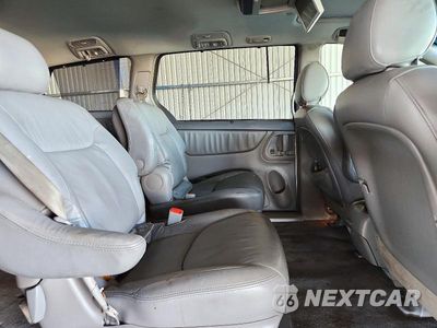 Zdjęcie 11 z 13 samochodu: 2006 TOYOTA SIENNA XLE LIMITED 7 PASSENGER VIN:5TDBA22C16S075210 - miniatura