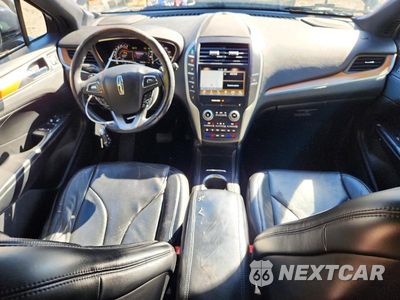 Zdjęcie 8 z 13 samochodu: 2016 LINCOLN MKC RESERVE VIN:5LMCJ3D98GUJ20886 - miniatura