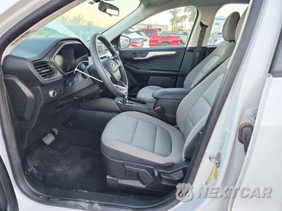 Zdjęcie 7 z 13 samochodu: 2021 FORD ESCAPE S VIN:1FMCU0F66MUA19966 - miniatura