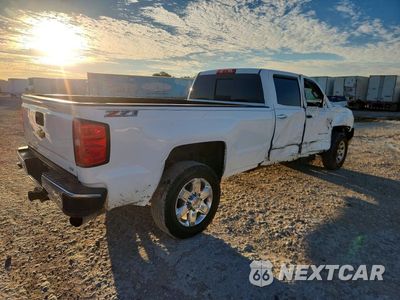 Trzecie zdjęcie samochodu z tyłu: 2015 CHEVROLET SILVERADO K3500 LTZ VIN:1GC4K0E81FF676246 - miniatura