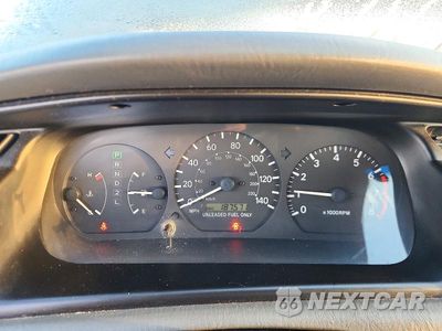 Zdjęcie 9 z 12 samochodu: 1999 TOYOTA CAMRY LE VIN:JT2BG22K0X0378529 - miniatura