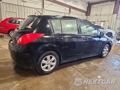Trzecie zdjęcie samochodu z tyłu: 2008 NISSAN VERSA 1.8 S VIN:3N1BC13EX8L354915 - miniatura