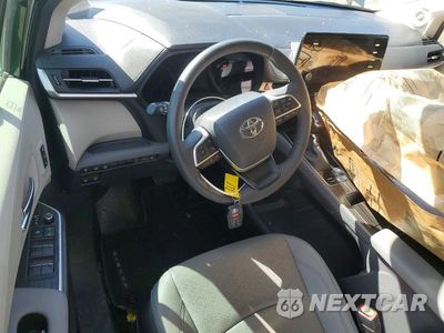 Zdjęcie 8 z 14 samochodu: 2024 TOYOTA SIENNA LIMITED 7-PASSENGER VIN:5TDZRKEC7RS199523 - miniatura