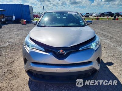 Piąte zdjęcie samochodu w środku: 2018 TOYOTA C-HR XLE VIN:NMTKHMBX0JR006266 - miniatura