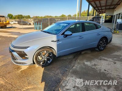2025 HYUNDAI SONATA SEL KMHL64JA0SA436625 - główne zdjęcie licytacji z USA - miniatura