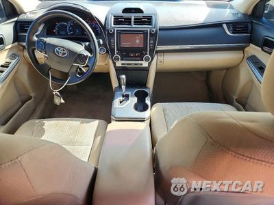 Zdjęcie 8 z 12 samochodu: 2014 TOYOTA CAMRY HYBRID XLE VIN:4T1BD1FK4EU140317 - miniatura
