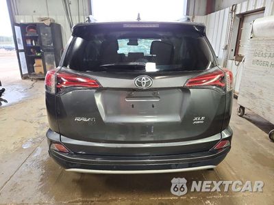 Zdjęcie 6 z 12 samochodu: 2018 TOYOTA RAV4 XLE VIN:JTMRFREV5JJ244379 - miniatura