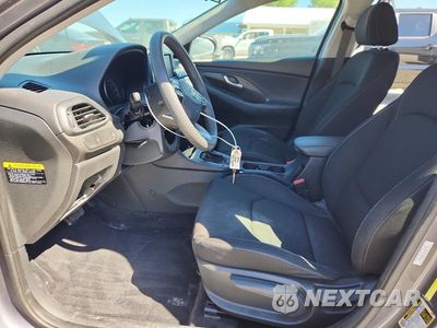 Zdjęcie 7 z 12 samochodu: 2018 HYUNDAI ELANTRA GT BASE VIN:KMHH35LEXJU077351 - miniatura