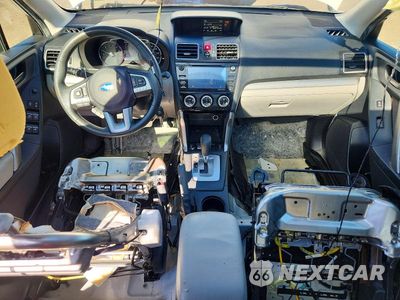Zdjęcie 8 z 13 samochodu: 2017 SUBARU FORESTER 2.5I PREMIUM VIN:JF2SJAGC0HH525733 - miniatura