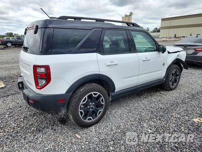 Trzecie zdjęcie samochodu z tyłu: 2025 FORD BRONCO SPORT OUTER BANKS VIN:3FMCR9CN1SRE28317 - miniatura